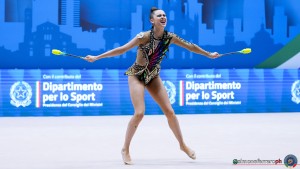 aa q beznos emily mda ph simone ferraro sfa09319 copia